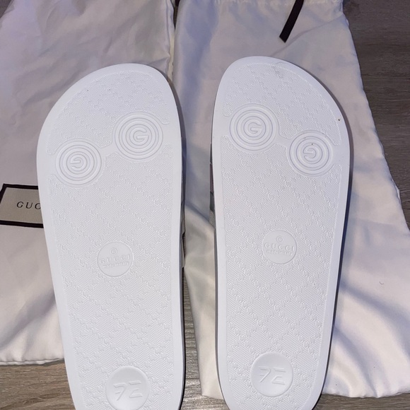 Gucci Pursuit 72 Slides size 7 - Picture 2 of 5
